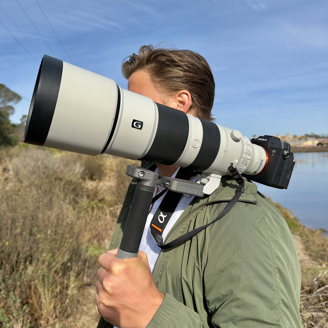 LENSBRACE